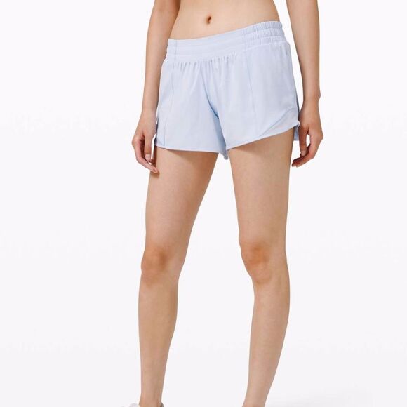 LULULEMON Hotty Hot Shorts Daydream Blue Low Rise LR 4” Like New Running Size 4 - Picture 5 of 15